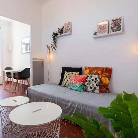 T2 - 35m2 + Coin Terrasse - Parking Facile Apartament *